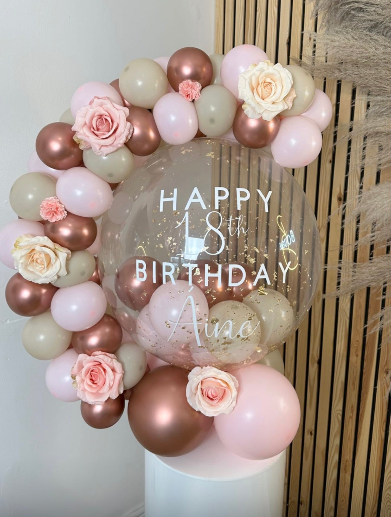 Balloon Hug
